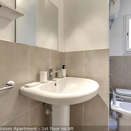 Alice & Ellen Apartments By Mamo Florence Room photo
